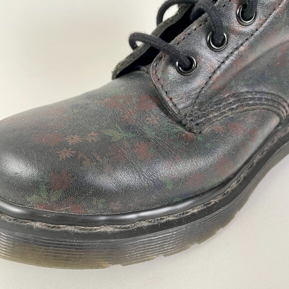Dr. Martens Original 1460 Black Leather Boots With Subtle Floral Detail, Size 5 - Picture 6 of 9